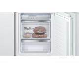 Bosch KIS86AFE0 SER6 BI fridge-freezer LowFrost, E, 177,2cm, 265l(191+74), 36dB, VitaFresh Plus, EasyAccess shelf, Vario Shelf, 2 cooling systems, display, flush-folding