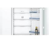 Bosch KIV86VFE1 SER4, BI fridge-freezer LowFrost, E, 177,2 cm, 267 l (191+76), 35 dB(B), VitaFresh XXL, EcoAirflow, display, BigBox, sliding hinge