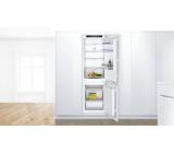 Bosch KIV86VFE1 SER4, BI fridge-freezer LowFrost, E, 177,2 cm, 267 l (191+76), 35 dB(B), VitaFresh XXL, EcoAirflow, display, BigBox, sliding hinge