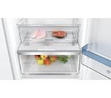 Bosch KIN86VFE0, SER4, Built-in fridge-freezer, NoFrost, E, 177,2 cm, 260 l (184+76), 35 dB(B), VitaFresh XXL <0°C>, EcoAirflow, display, BigBox, sliding hinge