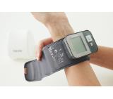 Beurer BC 27 Wrist blood pressure monitor; large, easy-to-read display; risk indicator; arrhythmia detection; medical device; circumferences 14.0-19.5 cm; storage bag, 5 year warranty