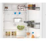 Bosch KIL82VFE0, SER4, BI fridge with freezer section, E, 177,2/54.1/54.8 cm, 246l(212+34), 35dB, SuperCooling, VarioZone