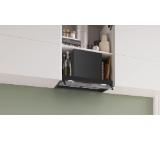 Bosch DBB65CC60, SER4, Integrated box hood 60cm B, max 582m3/h, 65dB, 3 speeds, CoP B, Grease eff. 91%(B), Glass panel, Push buttons, Matt black